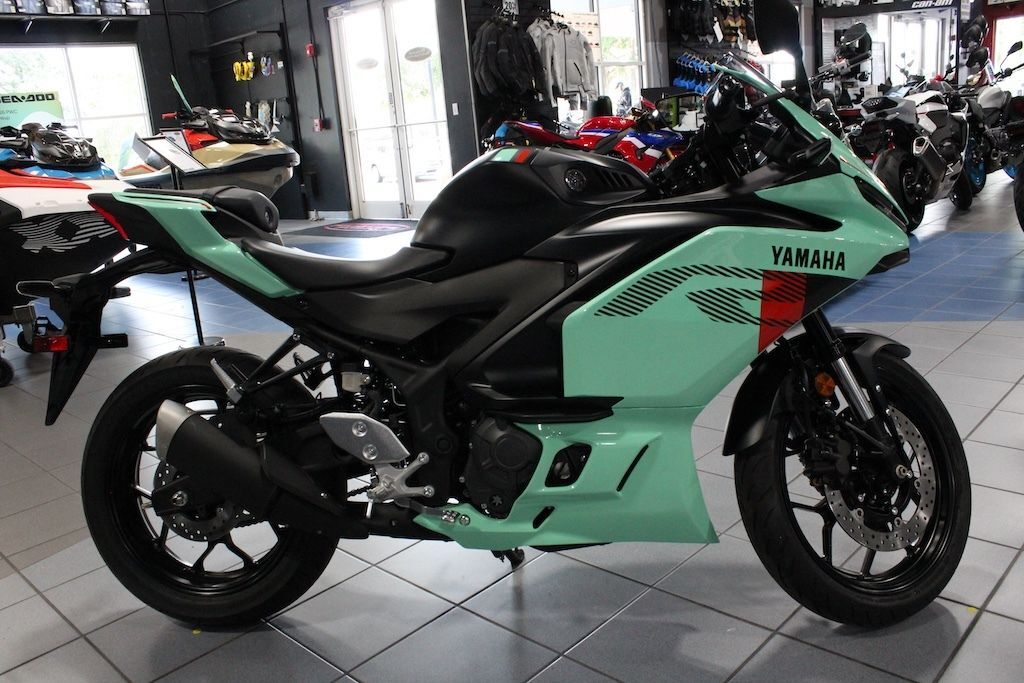 2026 Yamaha YZF-R3 R3 in Oakland, FL