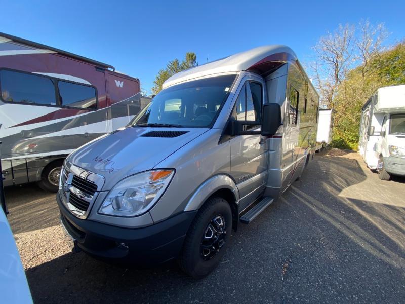 2009 Itasca Navion iQ 24DL in souderton PA