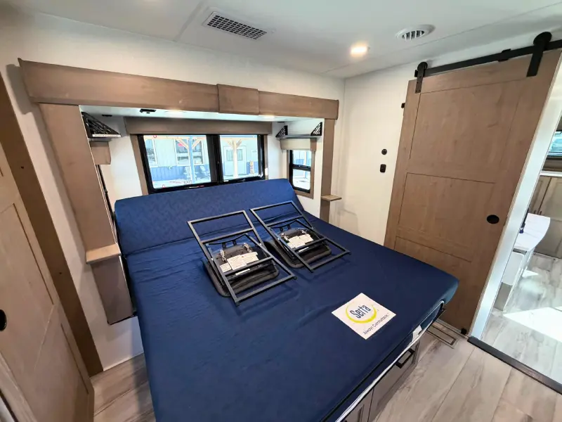 2026 KZ RV Durango Gold G388FLS