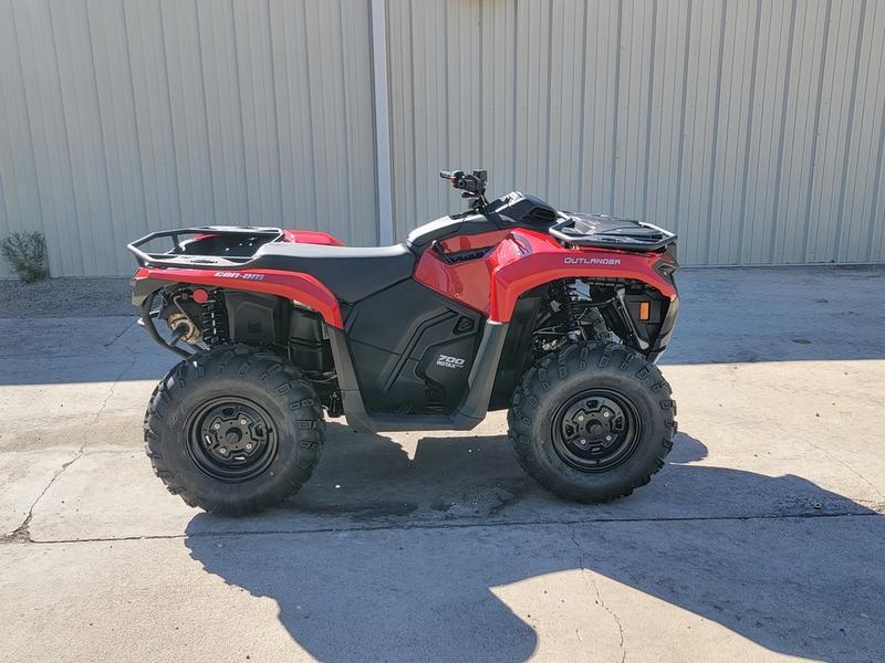 2025 Can-Am Outlander DPS 700 in maumee OH