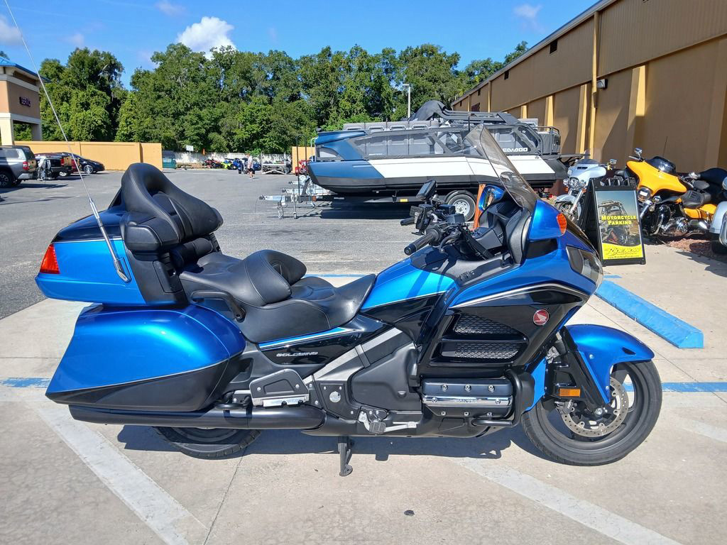 2017 Honda Gold Wing Audio Comfort Ultra Blue Metallic/Black Audio AUDIO / COMFORT in Ocala, FL