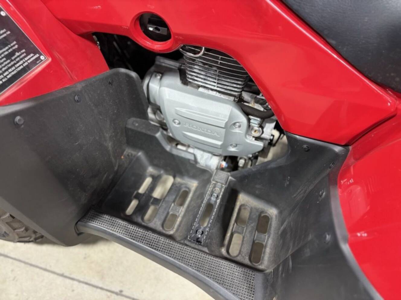 A photo of this 2025 Honda  FourTrax Recon ES