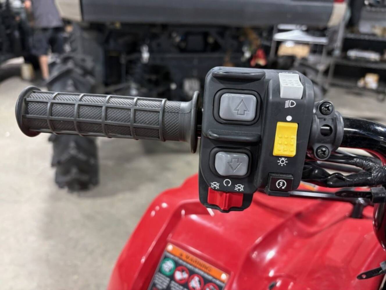 A photo of this 2025 Honda  FourTrax Recon ES