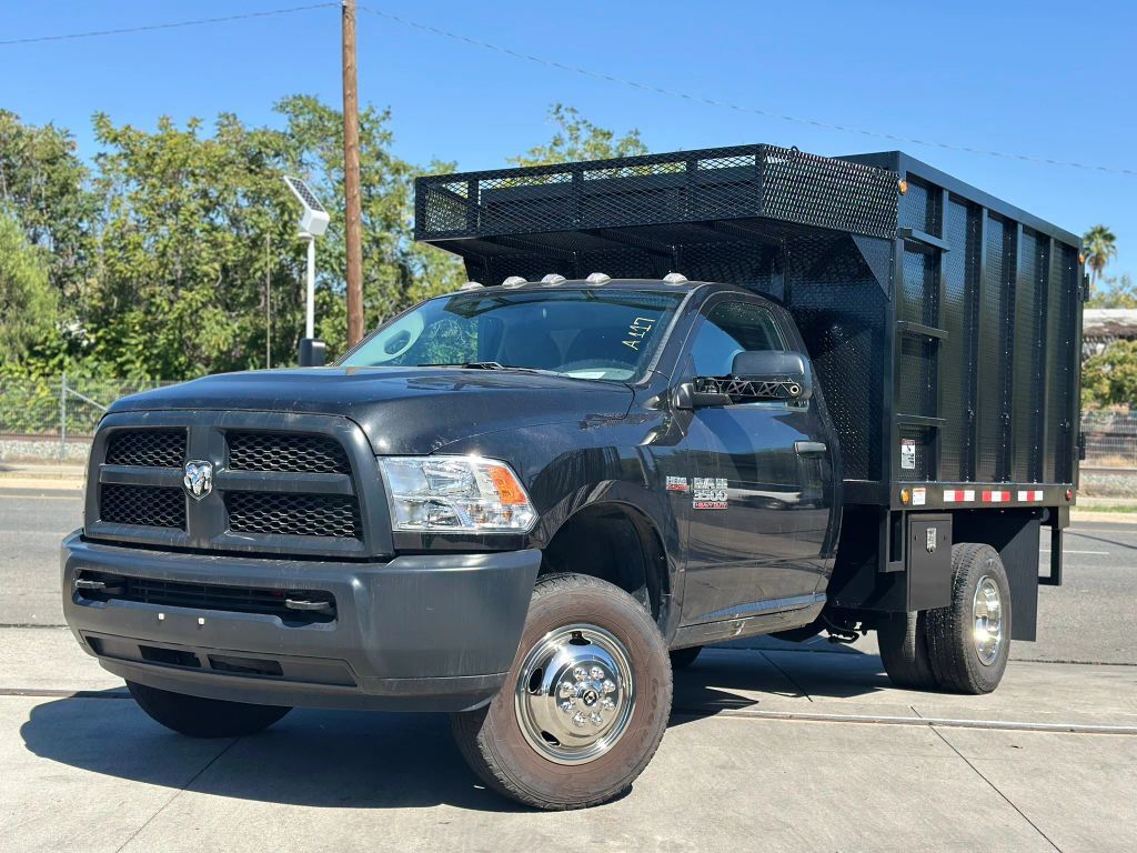2017 RAM 3500 in Pacoima, CA