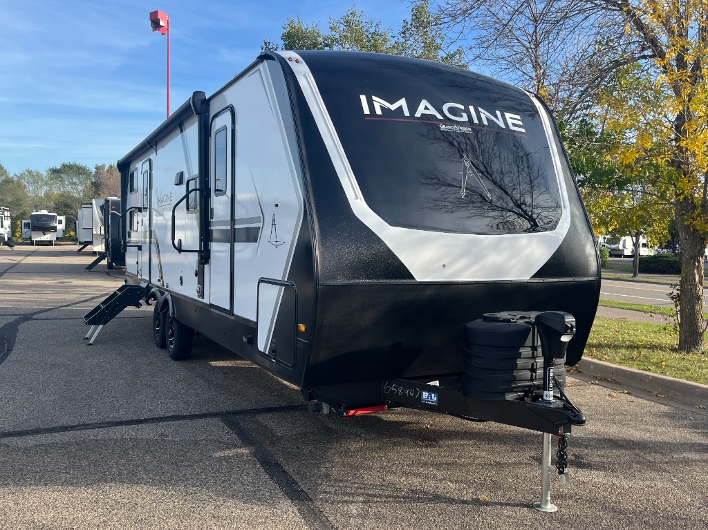 2027 Grand Design Imagine 2800BH in ramsey MN