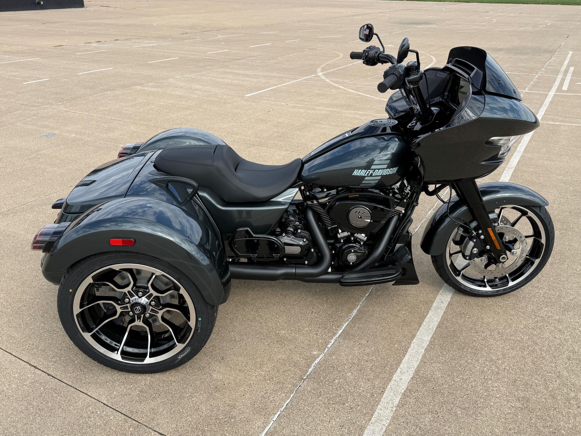 2026 Harley-Davidson Road Glide 3 3 in Clinton, IA