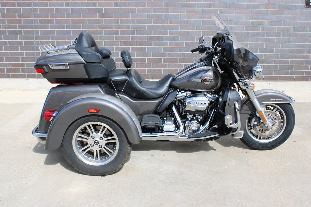 2023 Harley-Davidson® FLHTCUTG - Tri Glide® Ultra ULTRA CLASSIC in Fort Worth, TX