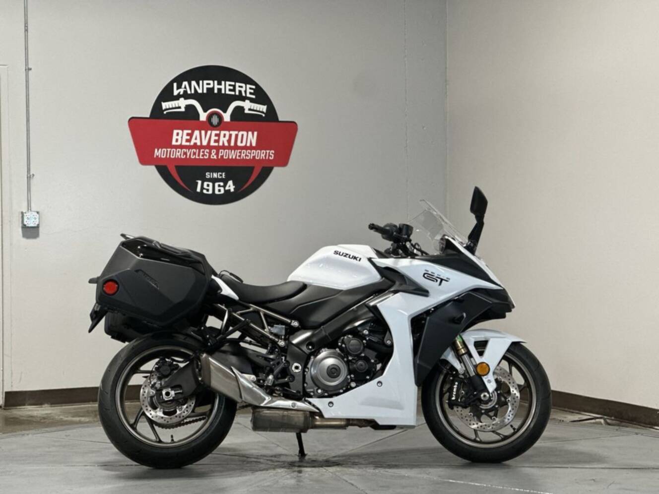 A photo of this 2026 Suzuki GSX-S1000GT 