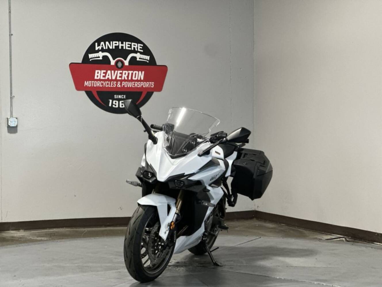 A photo of this 2026 Suzuki GSX-S1000GT 