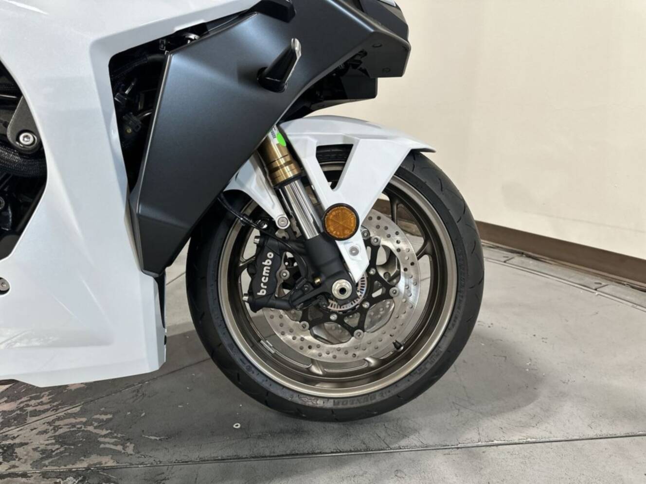 A photo of this 2026 Suzuki GSX-S1000GT 