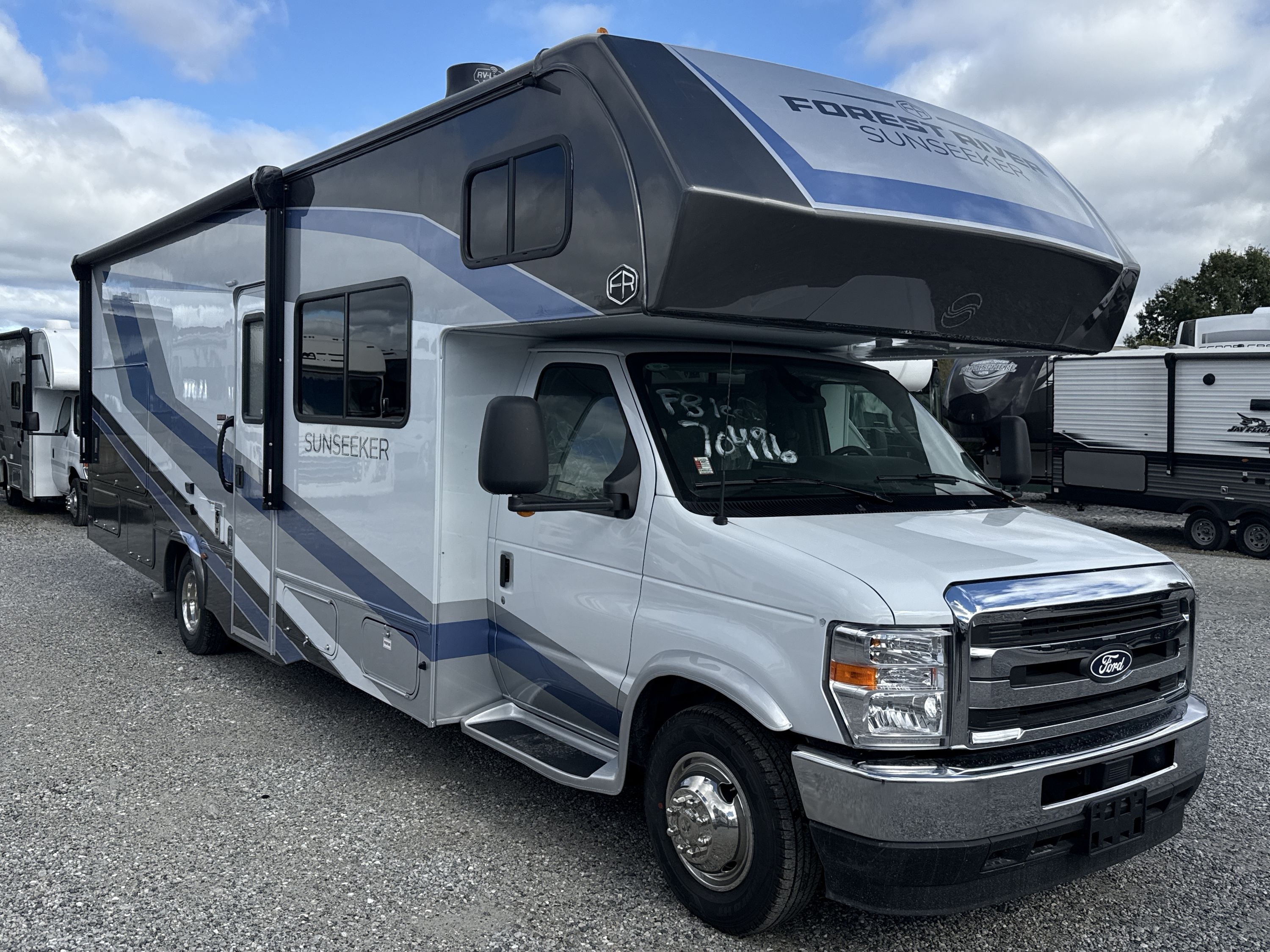 2027 Forest River Sunseeker 2860DSF RVs for sale - RV Trader