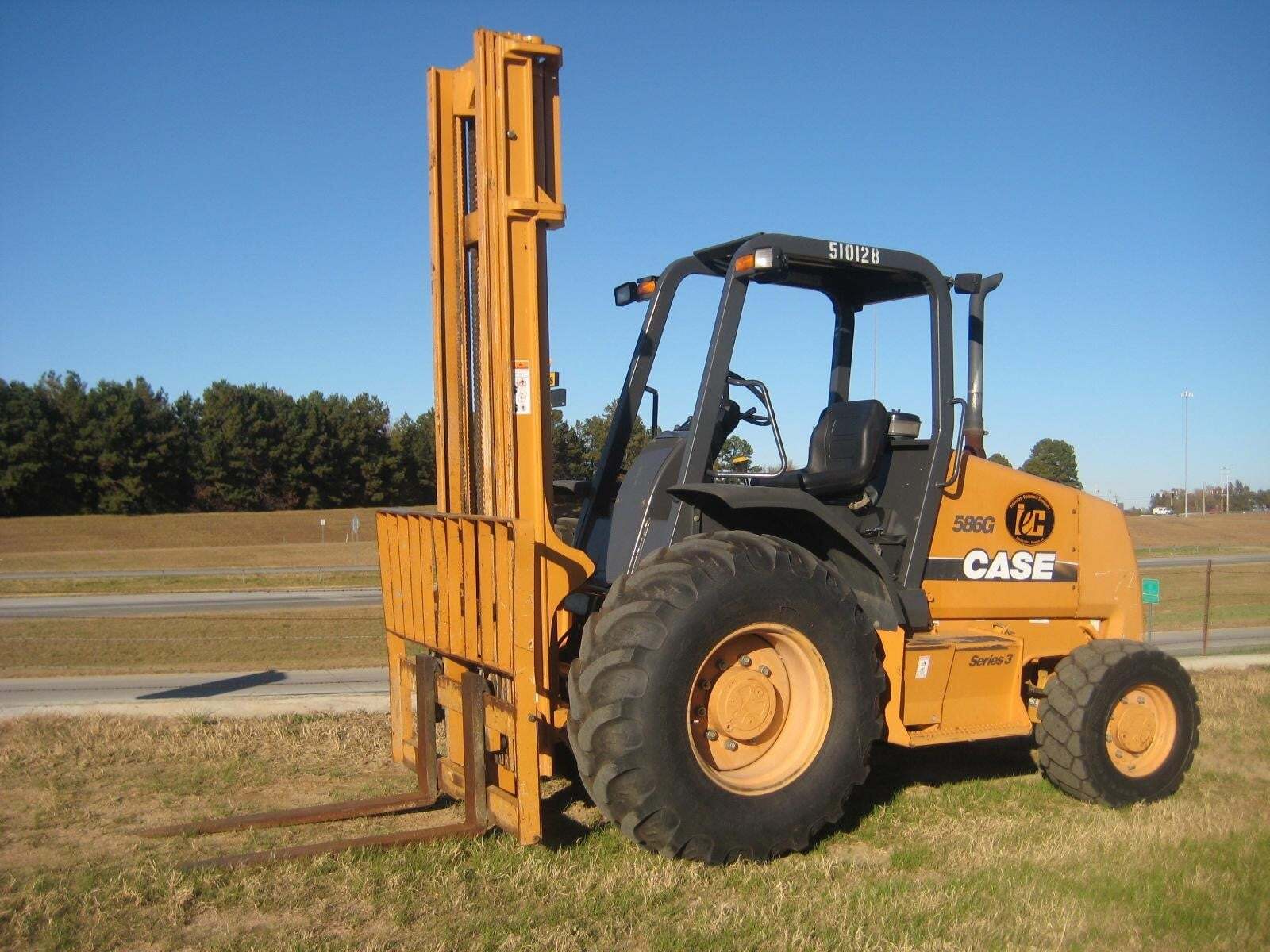 2008 CASE 586G in Thomson, GA