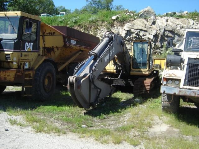 VOLVO EC340 LC in Milford, MA