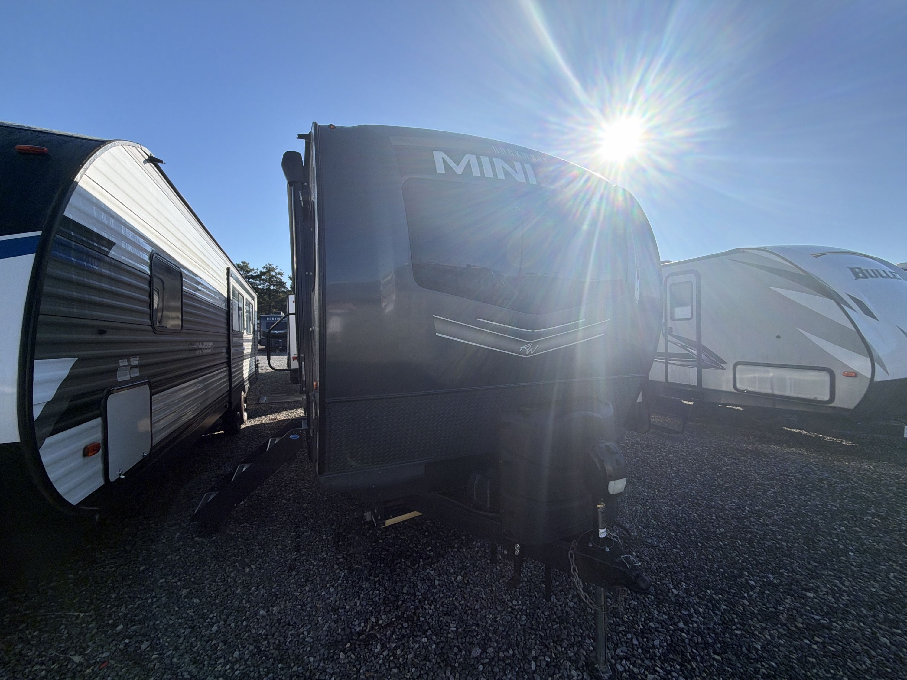 2023 Forest River ROCKWOOD MINI LITE 2516S in ashland VA