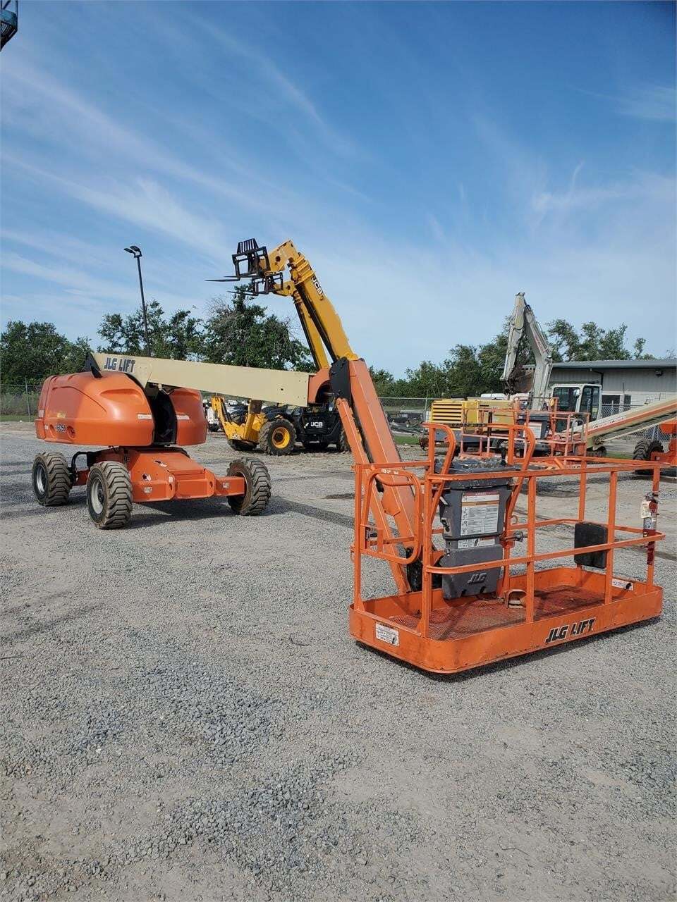 2013 JLG 460SJ in Fountain Inn, SC