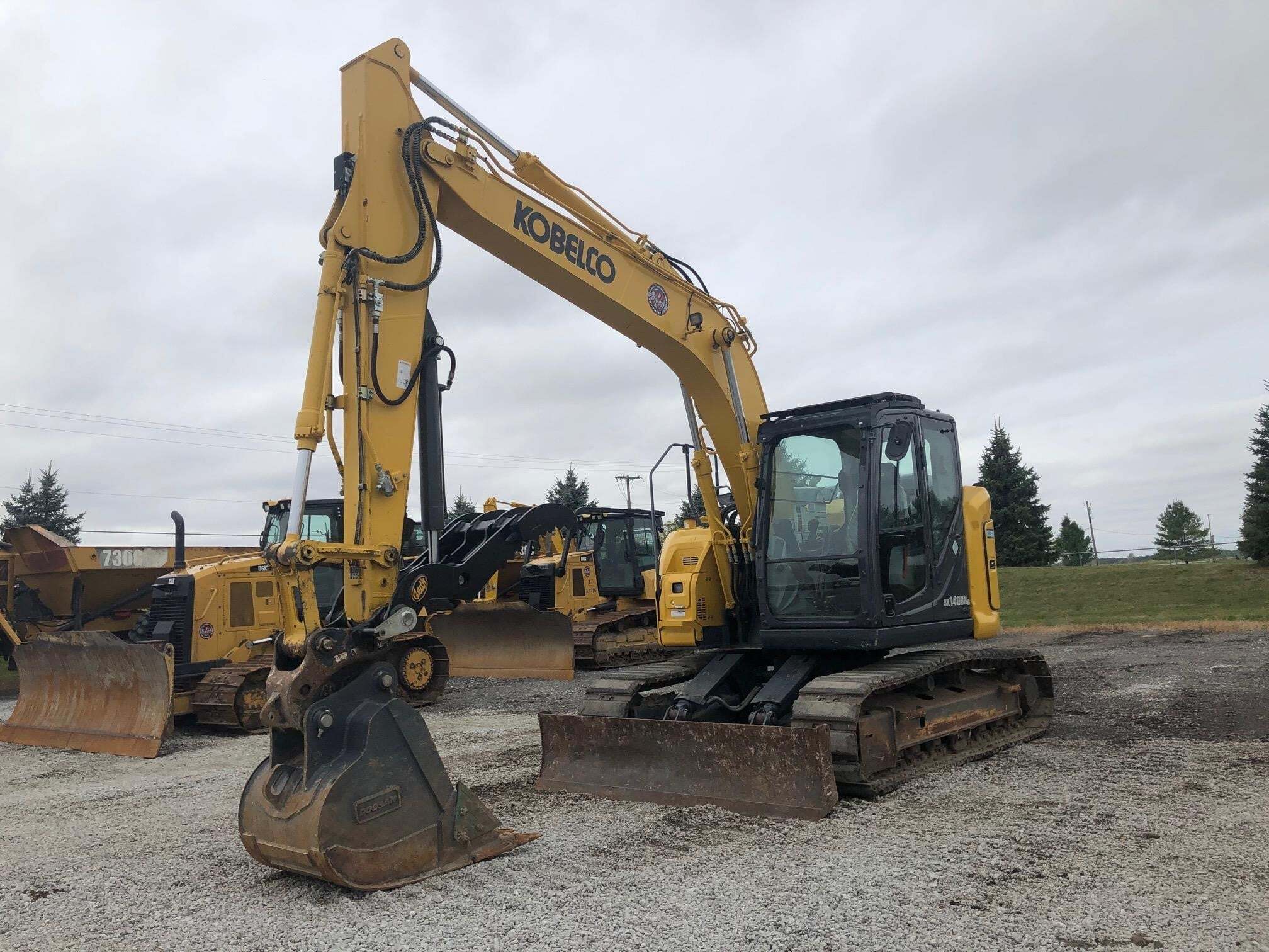 2020 KOBELCO SK140SR LC-7 in Lowell, IN