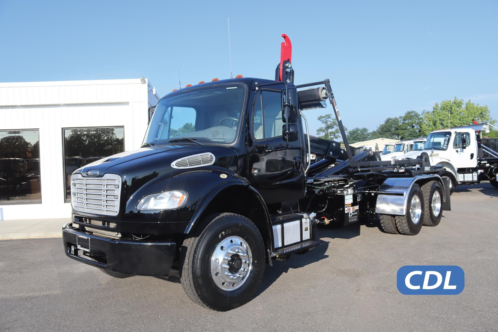 2015 FREIGHTLINER BUSINESS CLASS M2 106 in Ronkonkoma, NY