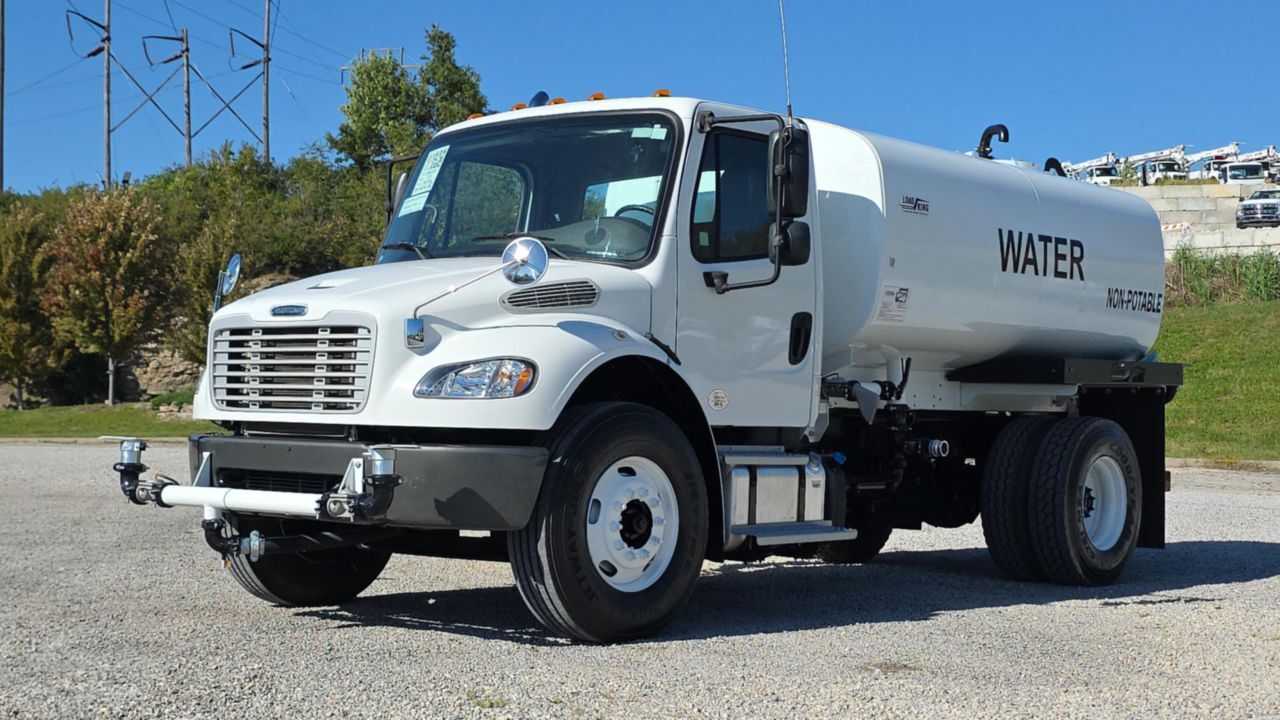 2019 FREIGHTLINER BUSINESS CLASS M2 106 in Decatur, GA