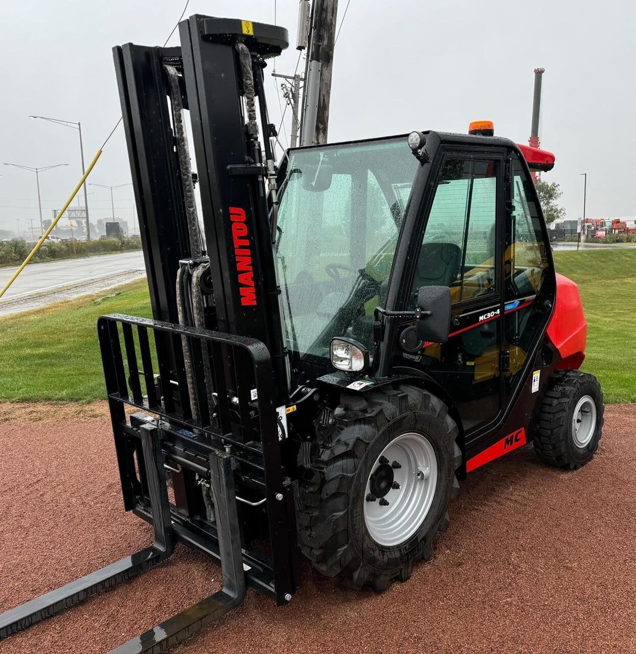 2026 MANITOU MC30-4 in Bolingbrook, IL