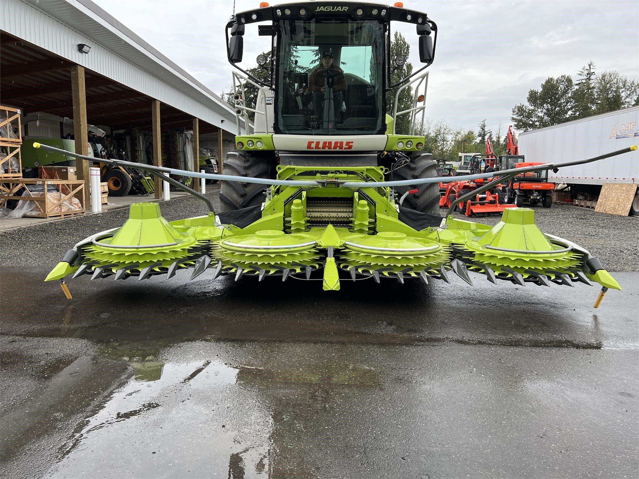 2023 CLAAS ORBIS 600 in Lynden, WA