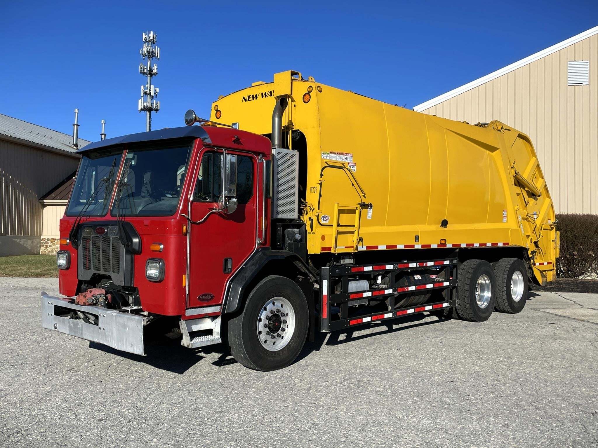 2019 PETERBILT 520 in Honey Brook, PA