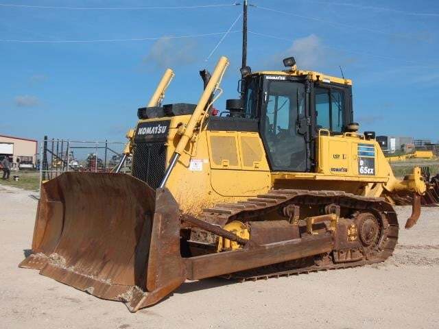 2021 KOMATSU D65EX-18 in Weatherford, TX