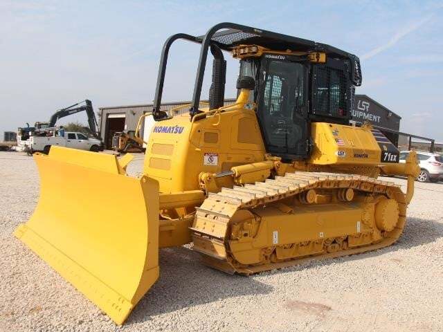 2025 KOMATSU D71EX-24 in Weatherford, TX