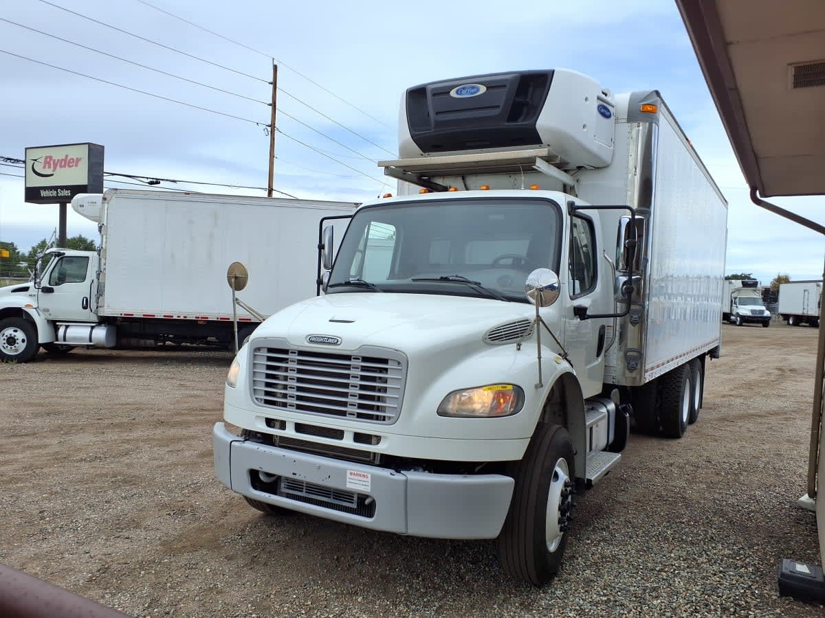 2018 FREIGHTLINER BUSINESS CLASS M2 106 in Commerce City, CO