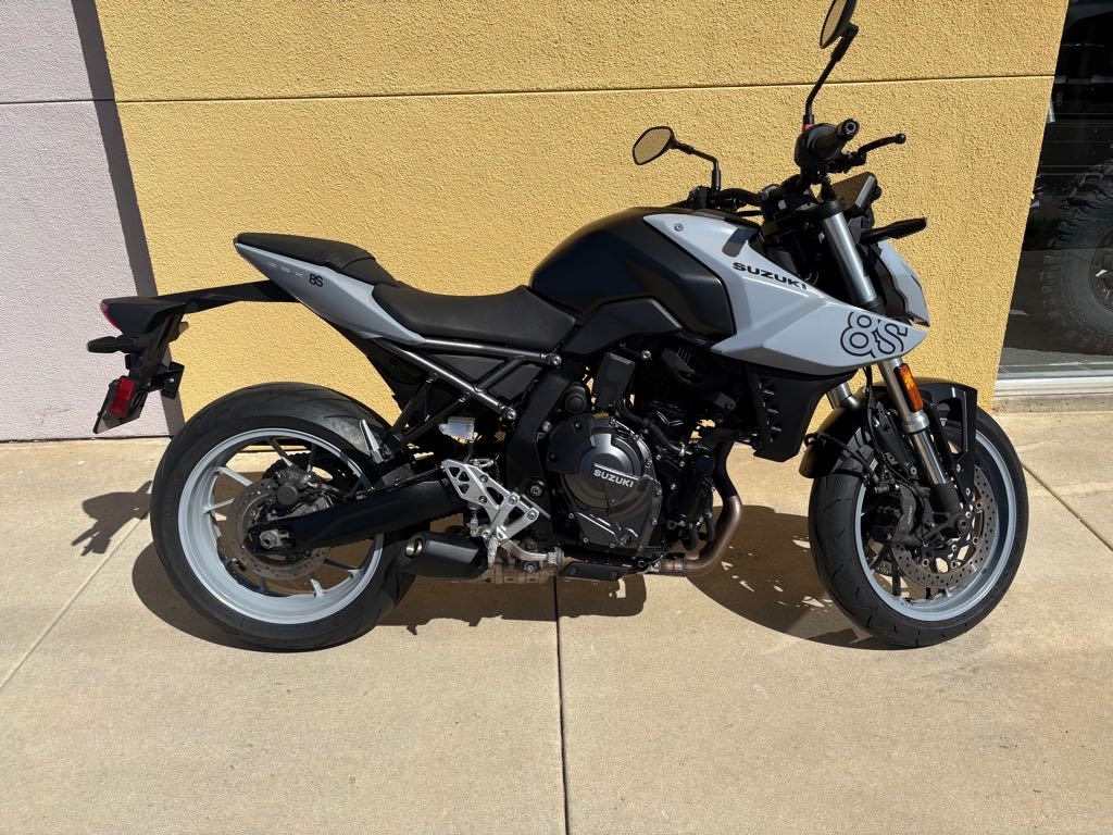 2024 Suzuki GSX-8S 8S in Ventura, CA
