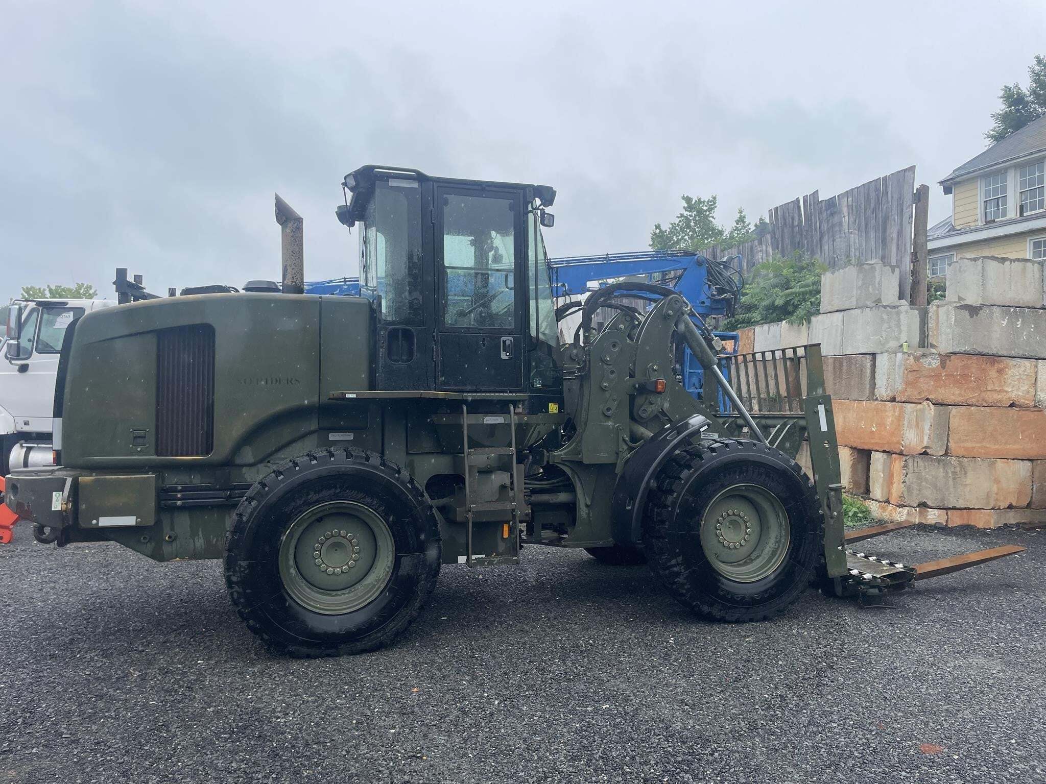 2005 CATERPILLAR IT28G in Orange, VA