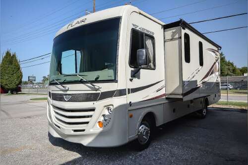 2017 Fleetwood Flair 30P in tulsa OK