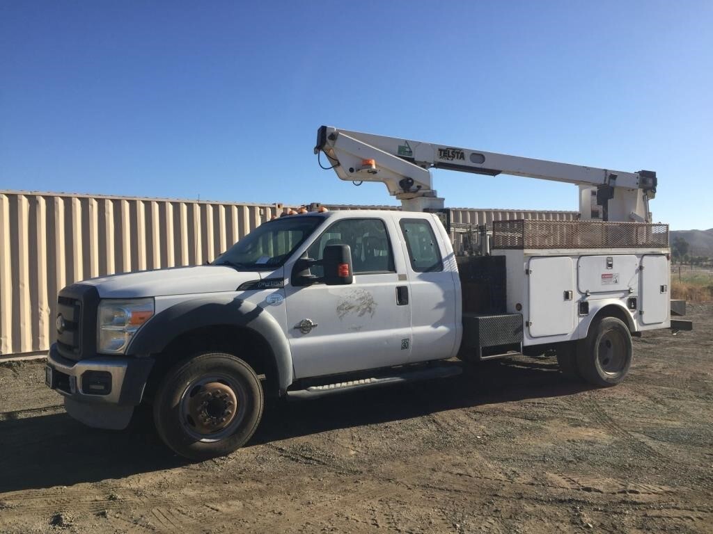 2013 TELSTA A28D in Lake Elsinore, CA