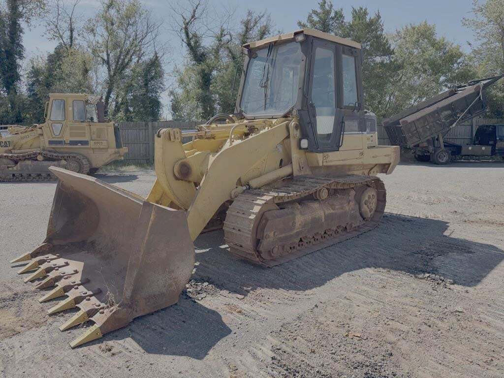 1999 CATERPILLAR 953C in Chantilly, VA