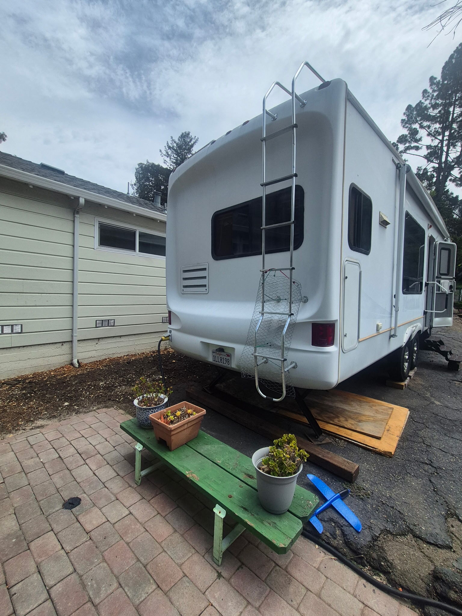 2007 Keystone MONTANA 3000RK in cameron park CA