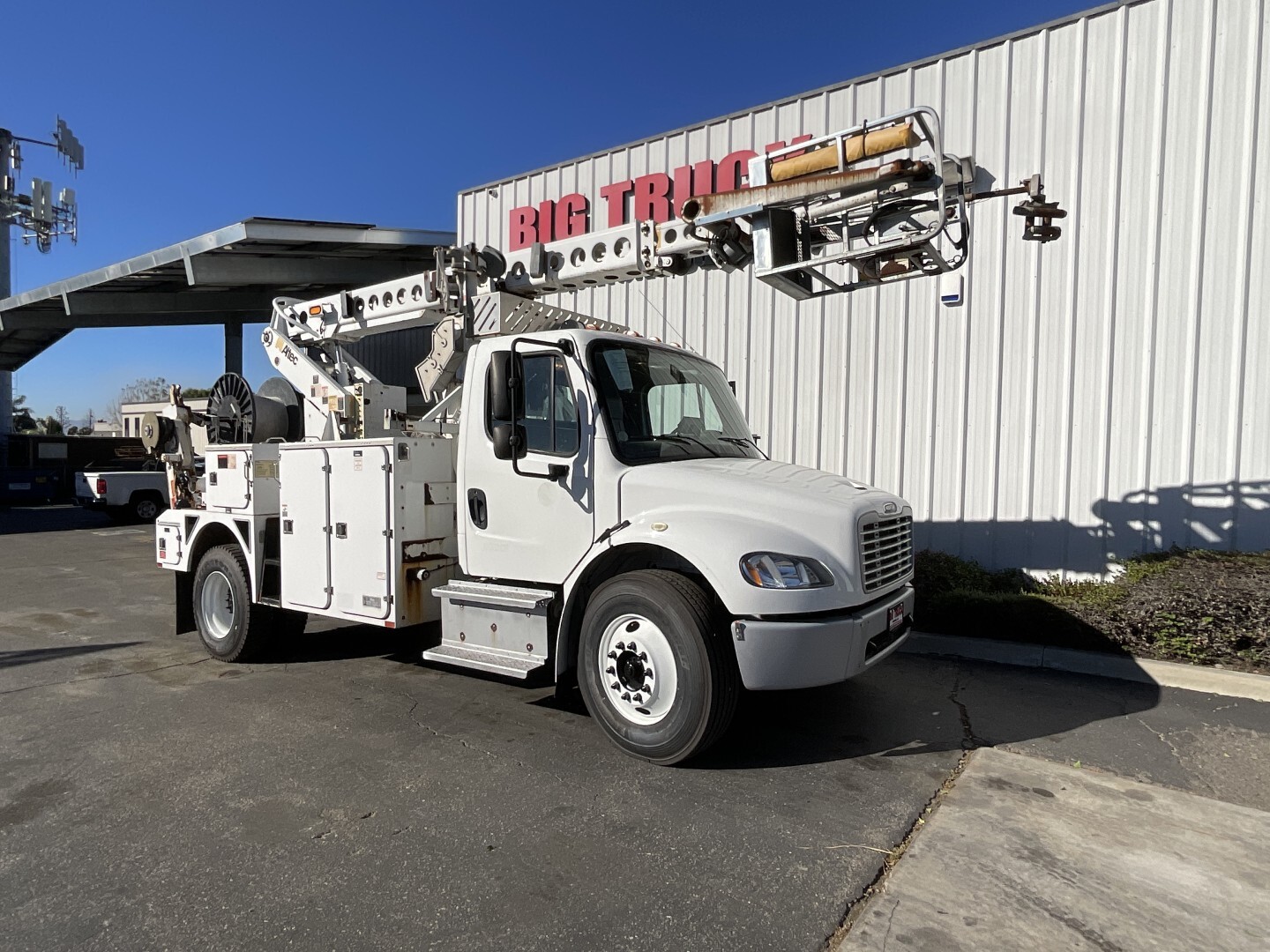 2014 ALTEC AT40C in Fontana, CA