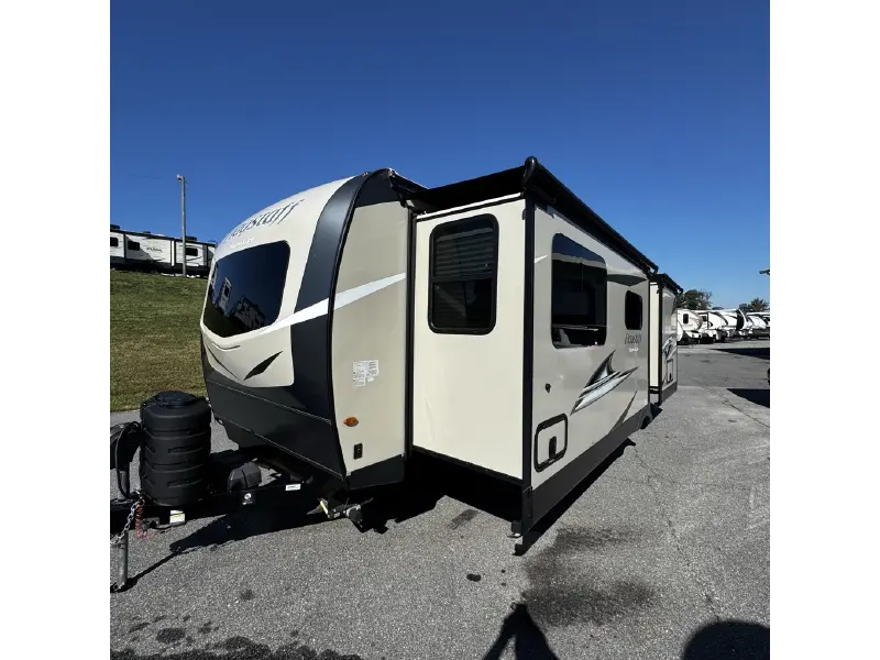 2020 FOREST RIVER FLAGSTAFF SUPER LITE 26FKBS