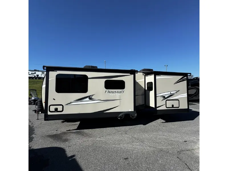 2020 FOREST RIVER FLAGSTAFF SUPER LITE 26FKBS