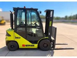 CLARK S25D