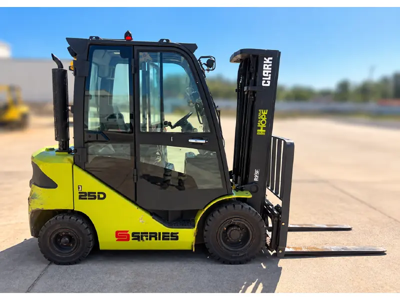 CLARK S25D