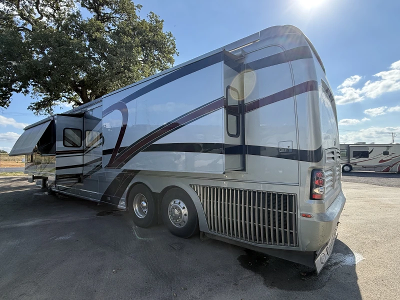 2005 COUNTRY COACH