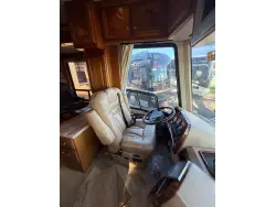 2005 COUNTRY COACH MAGNA 630 45 REMBRANDT
