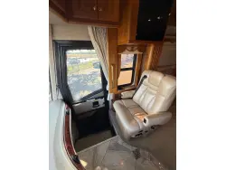 2005 COUNTRY COACH MAGNA 630 45 REMBRANDT