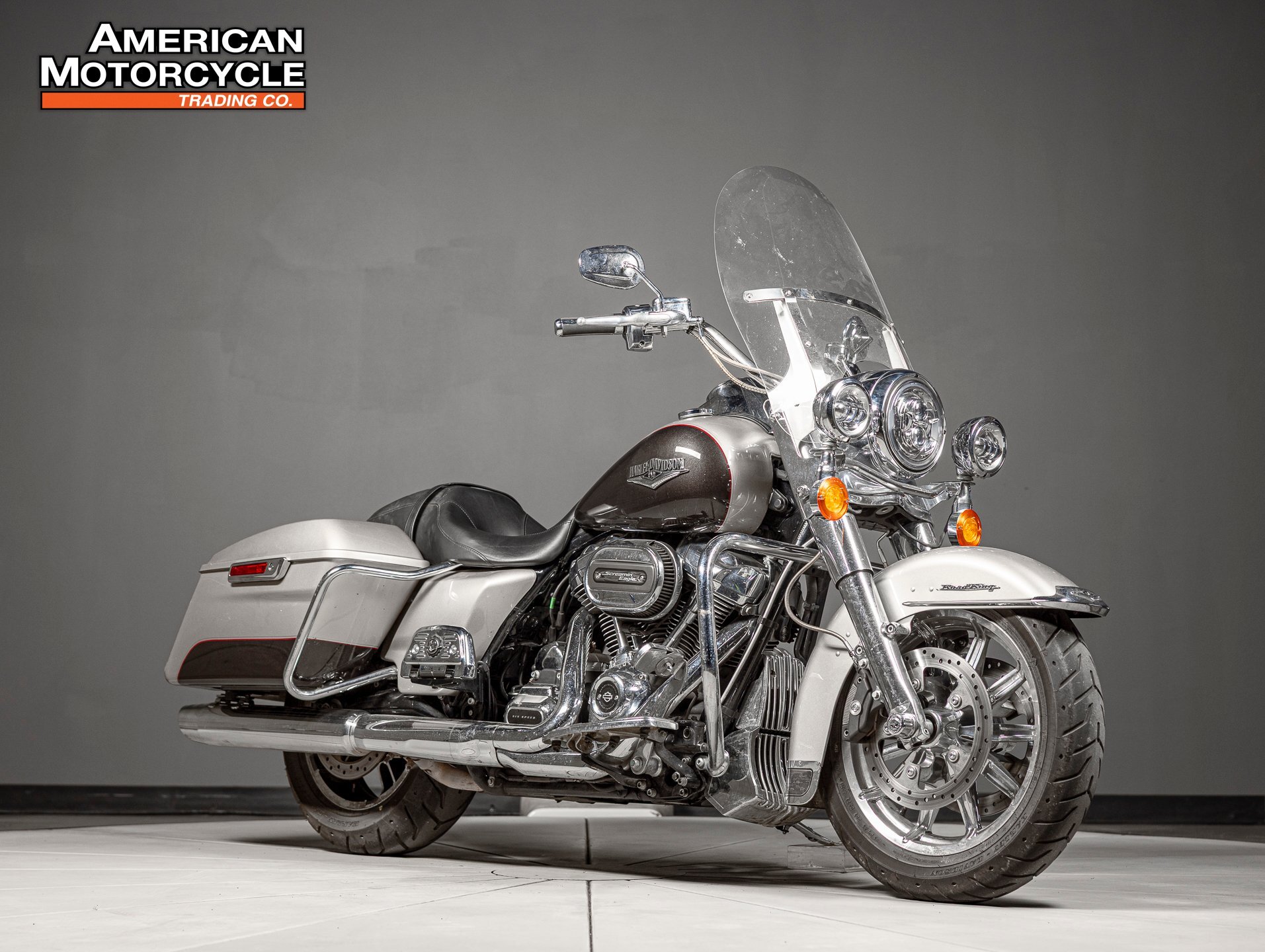2018 Harley-Davidson Road King in Bedford, TX