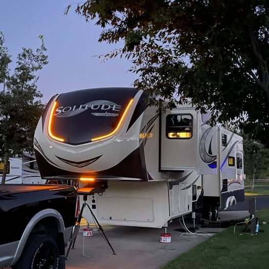 2017 Grand Design SOLITUDE 280RK RV