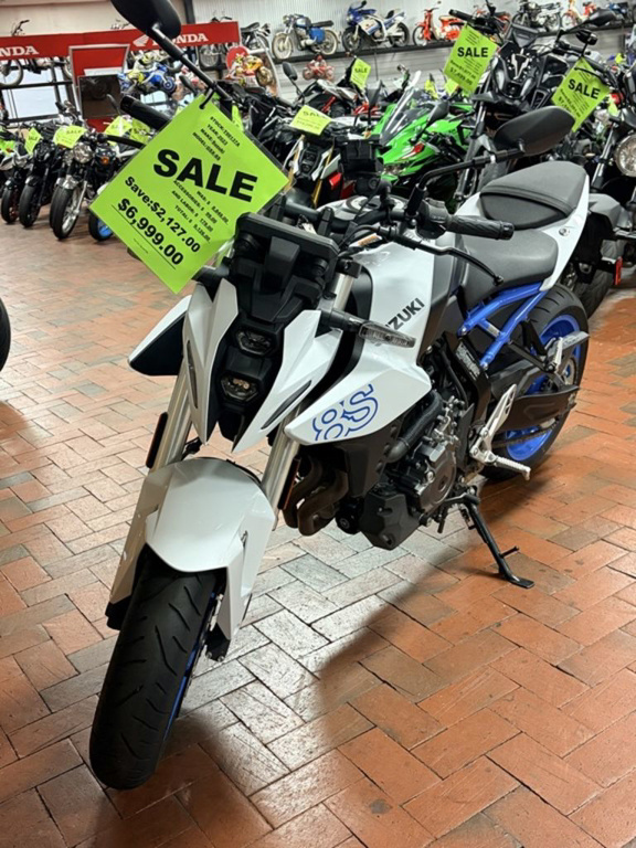 2023 Suzuki GSX 8S 8S in Charlotte, NC