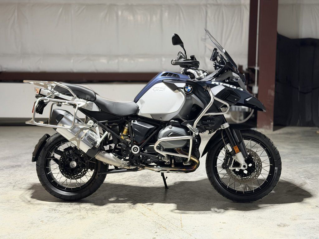 2016 BMW R 1200 GS Adventure Premium Ocean Blue Metallic in La Marque, TX