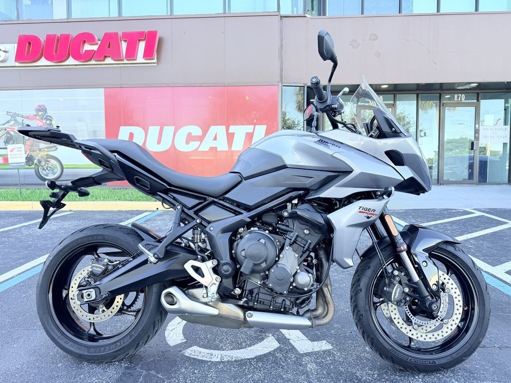 2022 Triumph Tiger Sport 660 Graphite/Sapphire Black 660 in Miami, FL