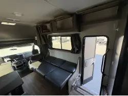 2020 Winnebago 328R Minnie Winnie