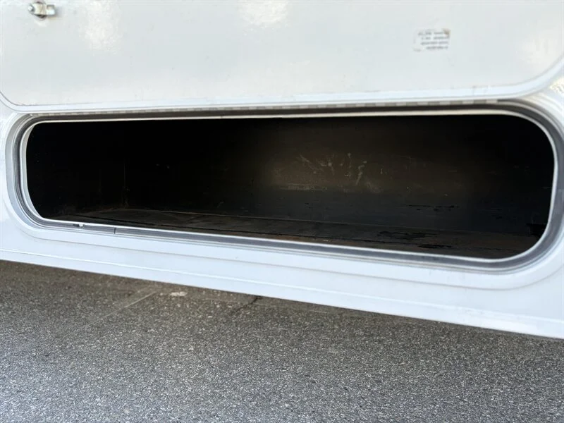 2020 Winnebago 328R Minnie Winnie