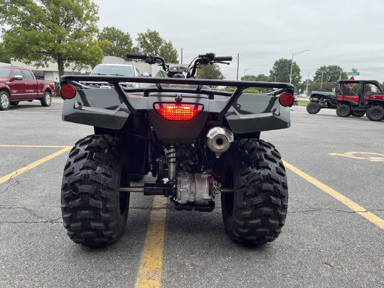 A photo of this 2026 Honda FOURTRAX RECON BASE